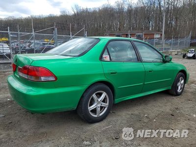 Trzecie zdjęcie samochodu z tyłu: 2002 HONDA ACCORD EX VIN:1HGCG16562A069467 - miniatura
