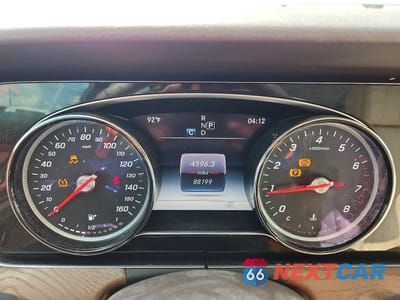 Zdjęcie 9 z 12 samochodu: 2017 MERCEDES-BENZ E 300 VIN:WDDZF4JB6HA279902 - miniatura