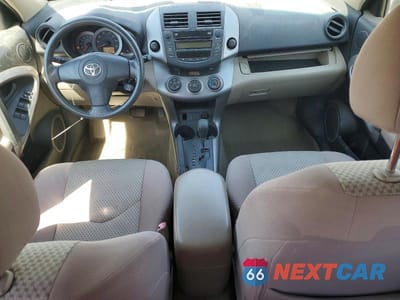 Zdjęcie 8 z 13 samochodu: 2008 TOYOTA RAV4 BASE VIN:JTMBD33V786067189 - miniatura