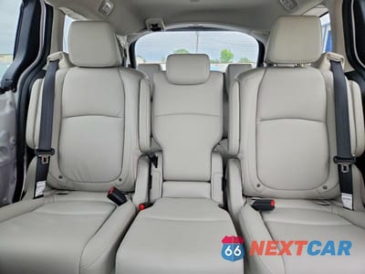 Zdjęcie 10 z 14 samochodu: 2025 HONDA ODYSSEY EXL VIN:5FNRL6H65SB033218 - miniatura