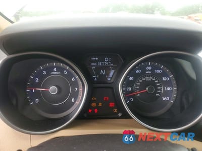 Zdjęcie 9 z 12 samochodu: 2012 HYUNDAI ELANTRA LIMITED VIN:5NPDH4AE6CH112692 - miniatura