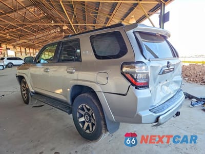 Drugie zdjęcie samochodu z przodu: 2023 TOYOTA 4RUNNER TRD OFF-ROAD PREMIUM VIN:JTERU5JR4P6134504 - miniatura