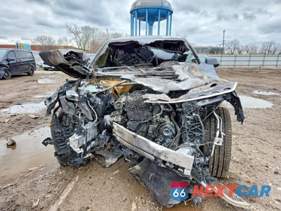Piąte zdjęcie samochodu w środku: 2021 AUDI Q5 SPORTBACK PREMIUM PLUS VIN:WA15AAFY6M2115759 - miniatura