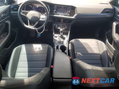 Zdjęcie 8 z 12 samochodu: 2023 VOLKSWAGEN JETTA SE VIN:3VWEM7BU3PM057879 - miniatura