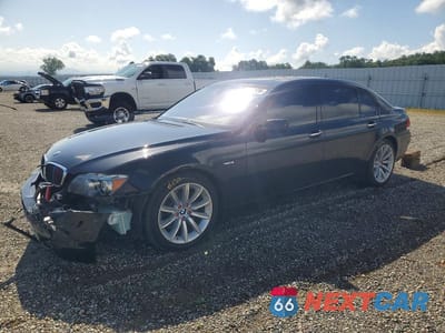 2007 BMW 750 WBAHN83567DT74090 - główne zdjęcie licytacji z USA - miniatura