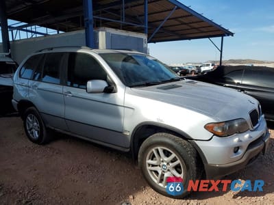 Czwarte zdjęcie samochodu z boku: 2004 BMW X5 3.0I VIN:5UXFA13534LU27132 - miniatura