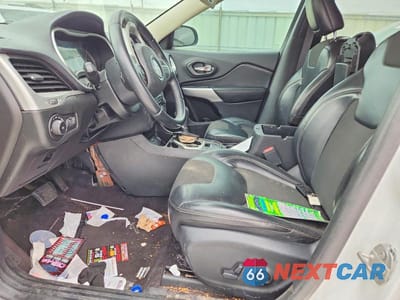 Zdjęcie 7 z 13 samochodu: 2018 JEEP CHEROKEE LATITUDE PLUS VIN:1C4PJLLB1JD538081 - miniatura