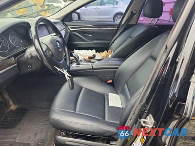 Zdjęcie 7 z 12 samochodu: 2016 BMW 528 XI VIN:WBA5A7C50GG643952 - miniatura