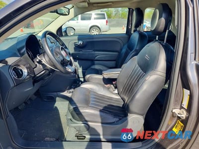 Zdjęcie 7 z 11 samochodu: 2018 FIAT 500 LOUNGE VIN:3C3CFFCH0JT369370 - miniatura