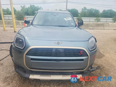 Piąte zdjęcie samochodu w środku: 2025 MINI COUNTRYMAN S ALL4 VIN:WMZ23GA00S7R55432 - miniatura