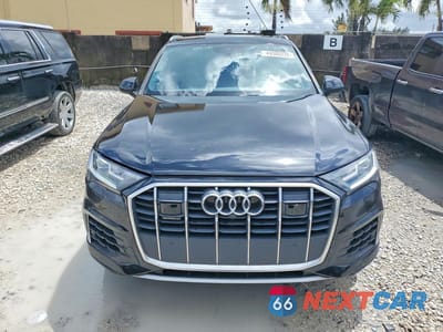 Piąte zdjęcie samochodu w środku: 2021 AUDI Q7 PREMIUM PLUS VIN:WA1LXAF78MD037938 - miniatura