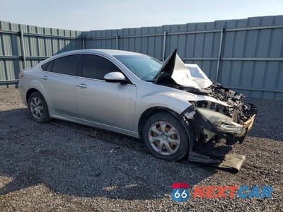 Czwarte zdjęcie samochodu z boku: 2013 MAZDA MAZDA6 GS 4DR VIN:1YVHZ8BH3D5M00874 - miniatura