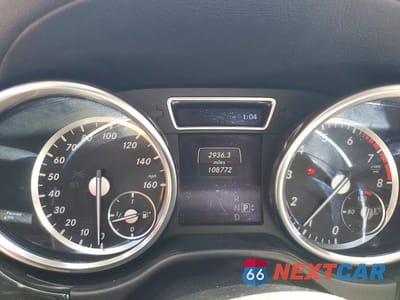 Zdjęcie 9 z 13 samochodu: 2016 MERCEDES-BENZ GL 550 4MATIC VIN:4JGDF7DE4GA642297 - miniatura