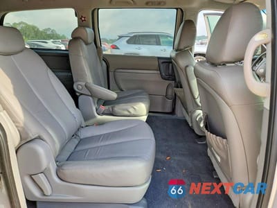 Zdjęcie 11 z 13 samochodu: 2009 KIA SEDONA LX VIN:KNDMB233596300303 - miniatura