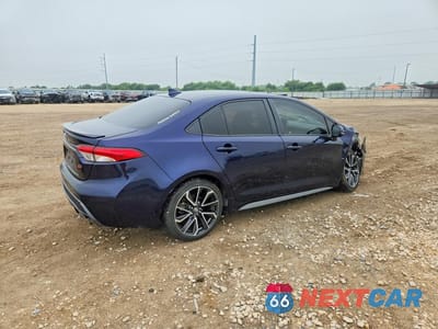 Trzecie zdjęcie samochodu z tyłu: 2020 TOYOTA COROLLA SE VIN:JTDS4RCE0LJ009742 - miniatura