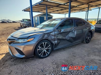 2018 TOYOTA CAMRY SE 4T1B11HKXJU551950 - główne zdjęcie licytacji z USA - miniatura