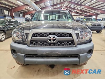 Piąte zdjęcie samochodu w środku: 2011 TOYOTA TACOMA BASE VIN:5TFPX4EN2BX001408 - miniatura