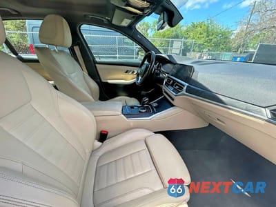Piąte zdjęcie samochodu w środku: 2021 BMW 330XI VIN:3MW5R7J02M8C01491 - miniatura