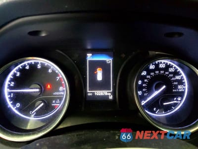 Zdjęcie 9 z 12 samochodu: 2020 TOYOTA CAMRY SE VIN:4T1G11AK6LU379645 - miniatura
