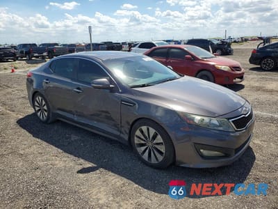 Czwarte zdjęcie samochodu z boku: 2011 KIA OPTIMA SX TURBO VIN:KNAGR4A69B5109803 - miniatura