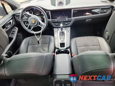 Zdjęcie 8 z 13 samochodu: 2021 PORSCHE MACAN VIN:WP1AA2A50MLB02358 - miniatura