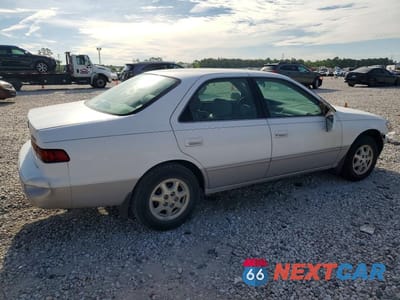 Trzecie zdjęcie samochodu z tyłu: 1997 TOYOTA CAMRY LE VIN:4T1BG22K3VU150291 - miniatura