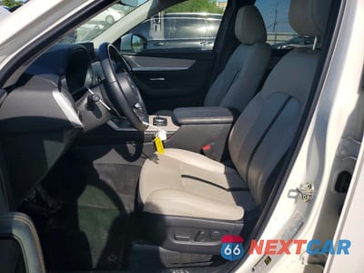 Zdjęcie 7 z 13 samochodu: 2024 MAZDA CX-90 PREMIUM VIN:JM3KKDHD3R1183944 - miniatura