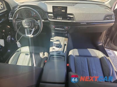 Zdjęcie 8 z 14 samochodu: 2020 AUDI Q5 PREMIUM VIN:WA1ANAFY5L2084652 - miniatura