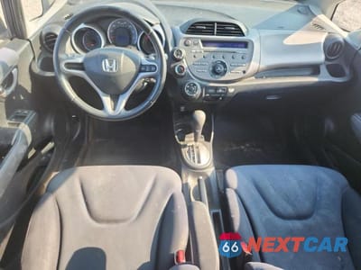 Zdjęcie 8 z 12 samochodu: 2009 HONDA FIT SPORT VIN:JHMGE88479S028111 - miniatura