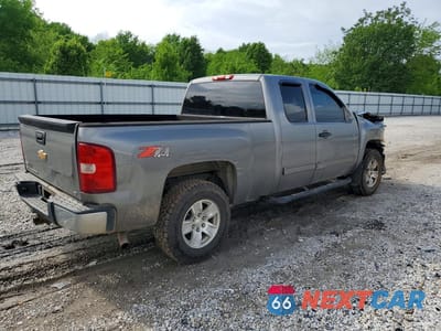 Trzecie zdjęcie samochodu z tyłu: 2012 CHEVROLET SILVERADO K1500 LT VIN:1GCRKSE74CZ322093 - miniatura
