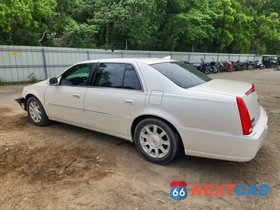 Drugie zdjęcie samochodu z przodu: 2010 CADILLAC DTS VIN:1G6KA5EY5AU108449 - miniatura