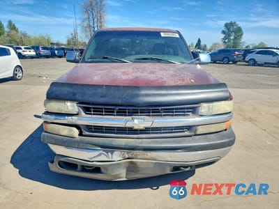 Piąte zdjęcie samochodu w środku: 1999 CHEVROLET SILVERADO K1500 VIN:1GCEK19T7XZ134383 - miniatura