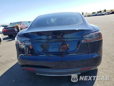 Zdjęcie 6 z 12 samochodu: 2014 TESLA MODEL S VIN:5YJSA1H17EFP40274 - miniatura