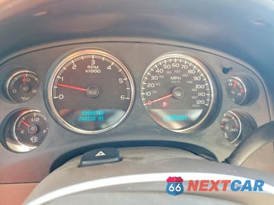 Zdjęcie 9 z 11 samochodu: 2007 GMC NEW SIERRA K1500 VIN:2GTEK133771689710 - miniatura