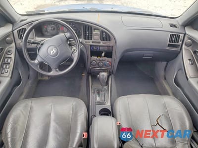 Zdjęcie 8 z 11 samochodu: 2004 HYUNDAI ELANTRA GT VIN:KMHDN56D64U119644 - miniatura