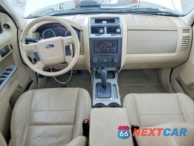 Zdjęcie 8 z 13 samochodu: 2012 FORD ESCAPE XLT VIN:1FMCU0D72CKB35610 - miniatura