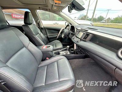 Piąte zdjęcie samochodu w środku: 2016 TOYOTA RAV4 LIMITED VIN:JTMYFREV1GJ073702 - miniatura