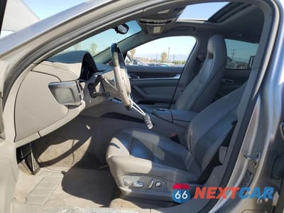 Zdjęcie 7 z 12 samochodu: 2012 PORSCHE PANAMERA 2 VIN:WP0AA2A75CL012012 - miniatura