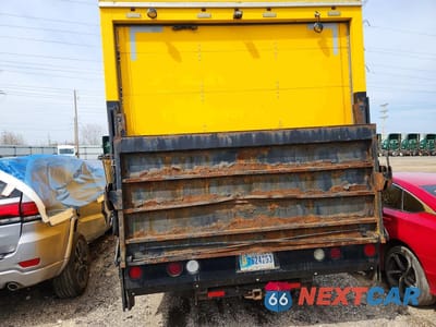 Zdjęcie 6 z 13 samochodu: 2017 GMC SAVANA BOX TRUCK VIN:7GZ67VCGXHN003923 - miniatura