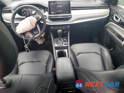 Zdjęcie 8 z 13 samochodu: 2025 JEEP COMPASS LIMITED VIN:3C4NJDCN9ST621583 - miniatura