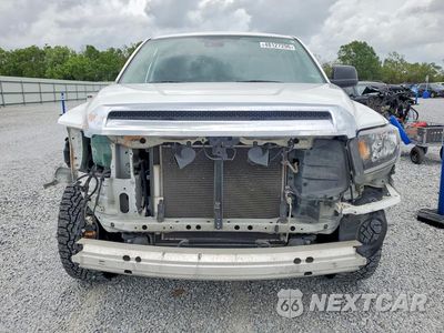 Piąte zdjęcie samochodu w środku: 2021 TOYOTA TUNDRA SR5 VIN:5TFEY5F12MX276544 - miniatura