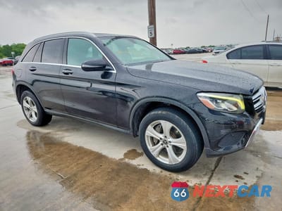 Czwarte zdjęcie samochodu z boku: 2018 MERCEDES-BENZ GLC 300 VIN:WDC0G4JBXJV091716 - miniatura