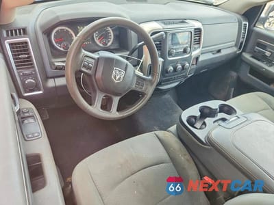 Zdjęcie 8 z 12 samochodu: 2013 RAM 1500 VIN:3C6JR6EP0DG502714 - miniatura