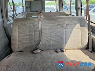 Zdjęcie 10 z 13 samochodu: 2017 CHEVROLET EXPRESS G3500 LT VIN:1GAZGPFG8H1179029 - miniatura