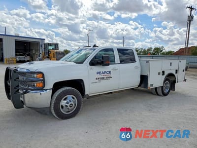 2019 CHEVROLET SILVERADO HD UTILITY / SERVICE TRUC 1GB4KWCY0KF138643 - główne zdjęcie licytacji z USA - miniatura