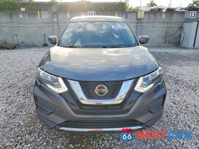 Piąte zdjęcie samochodu w środku: 2020 NISSAN ROGUE S VIN:5N1AT2MT1LC814247 - miniatura