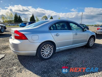 Trzecie zdjęcie samochodu z tyłu: 2007 VOLVO S80 3.2 VIN:YV1AS982171025934 - miniatura