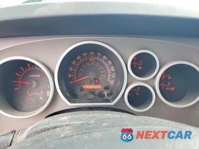 Zdjęcie 9 z 11 samochodu: 2010 TOYOTA TUNDRA GRADE VIN:5TFUW5F14AX124326 - miniatura