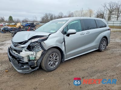 2021 TOYOTA SIENNA LE 8-PASSENGER 5TDKRKECXMS014343 - główne zdjęcie licytacji z USA - miniatura