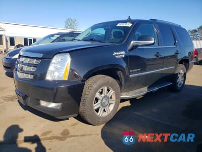 2014 CADILLAC ESCALADE 1GYS4AEF4ER104990 - główne zdjęcie licytacji z USA - miniatura